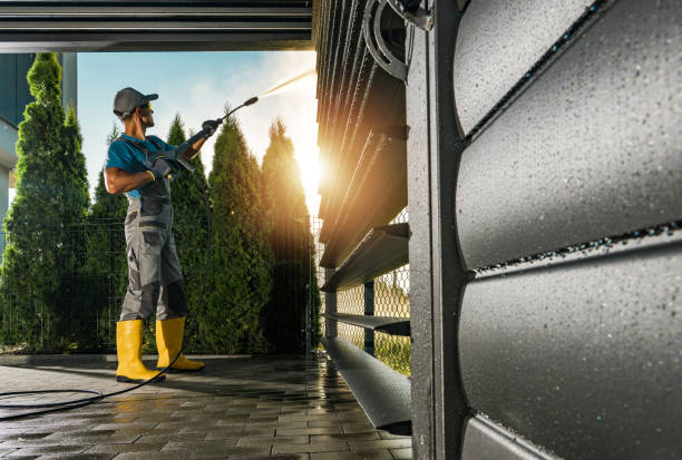 Best Roof Pressure Washing  in Mount Pleasant, PA